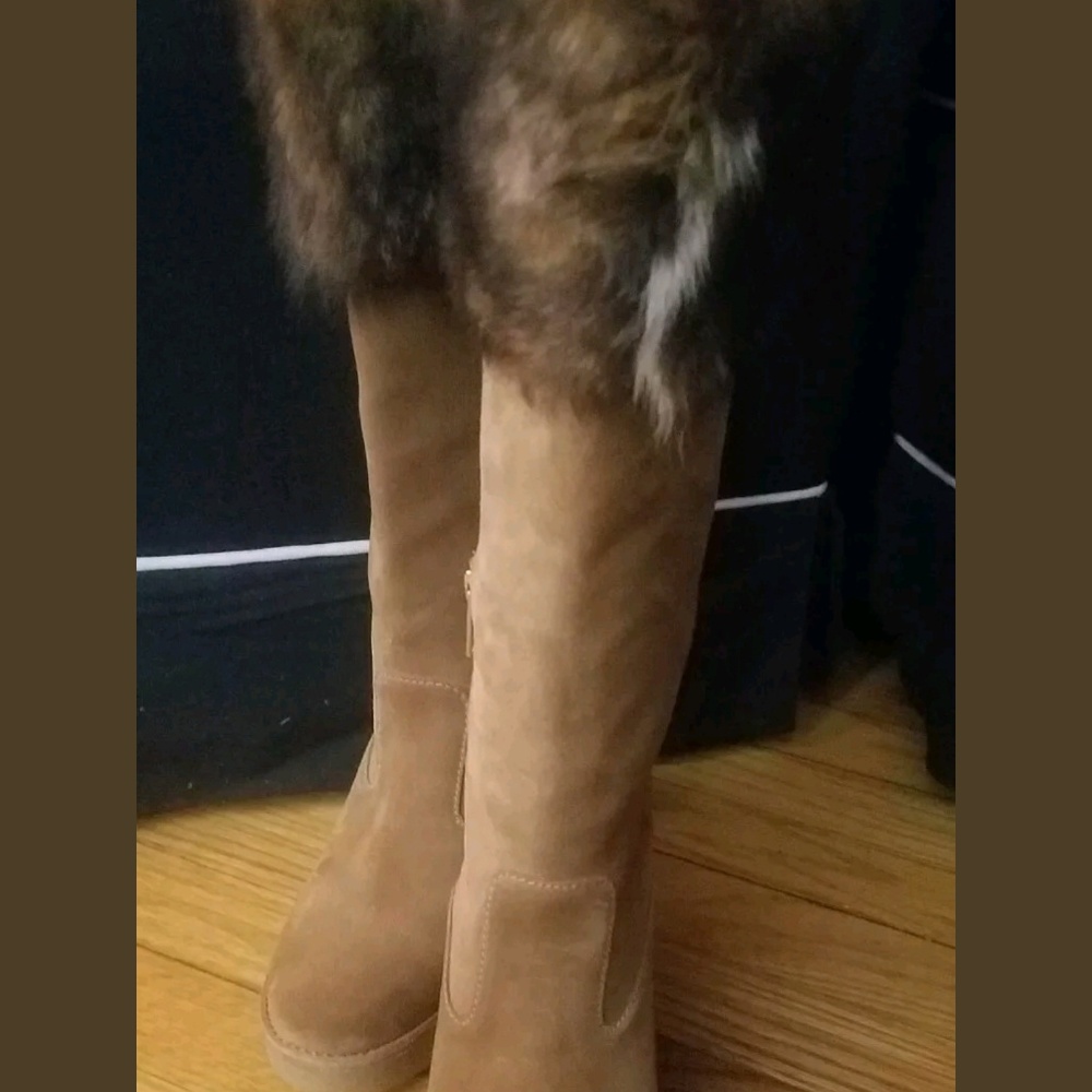 **SOLD** Brand New UGG wedge boots!
